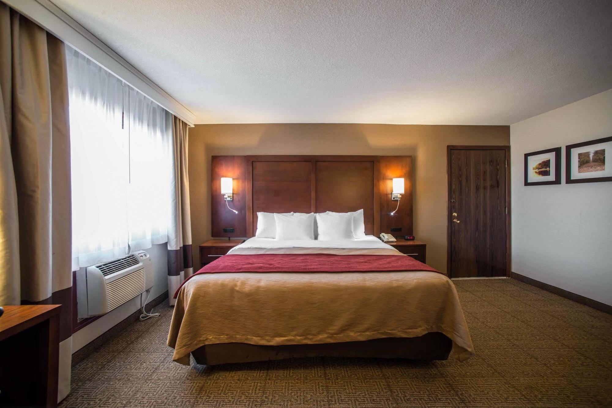 Quality Inn & Suites Boonville - Columbia Extérieur photo